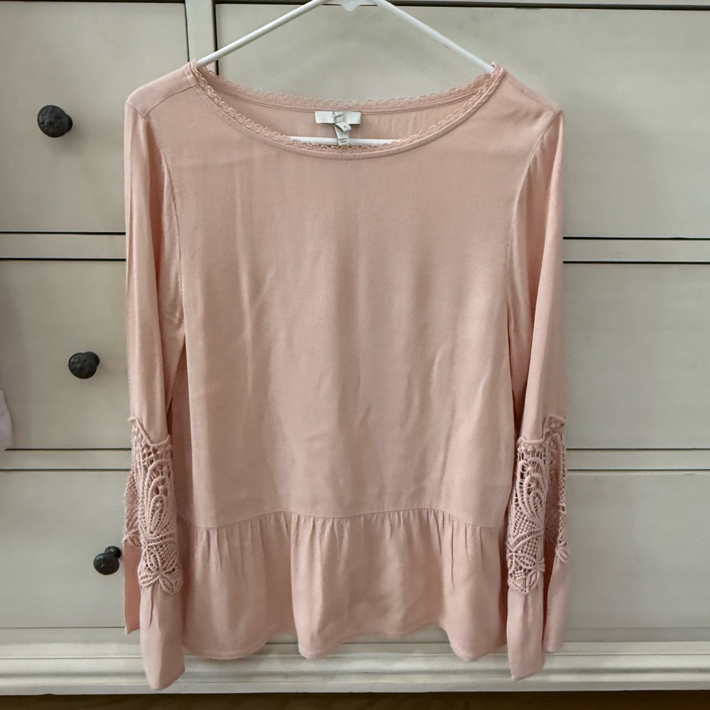 Joie Pink Lace Trim peasant blouse size small